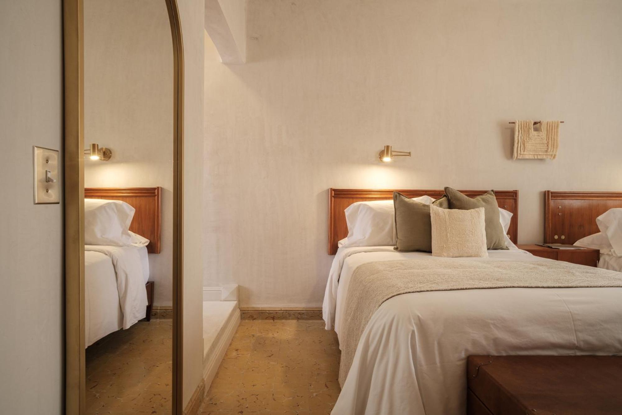 Hotel Hercules Queretaro Exterior photo